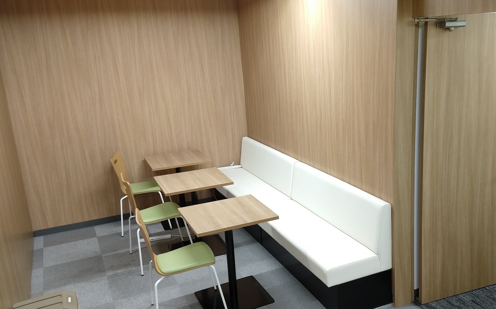 控え室 控え室